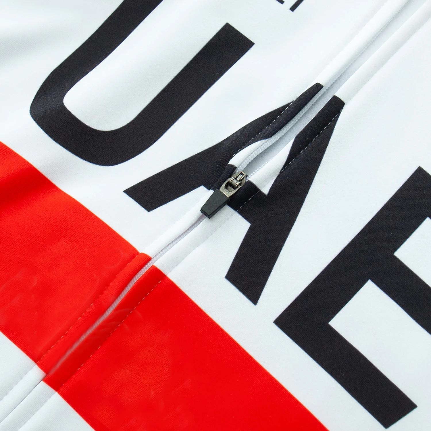 White UAE  Winter Cycling Jack - Women Fashion Uae recensie en prijs