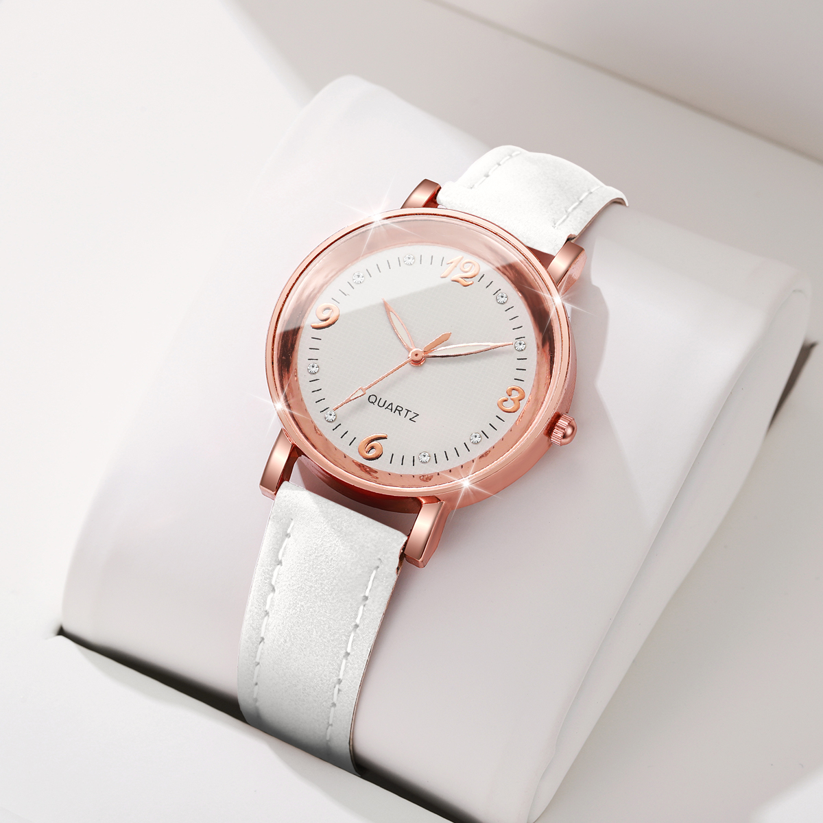2PCS Surprise Mystery Box-Wome - Women'S Fashion Quartz Watch recensie en prijs