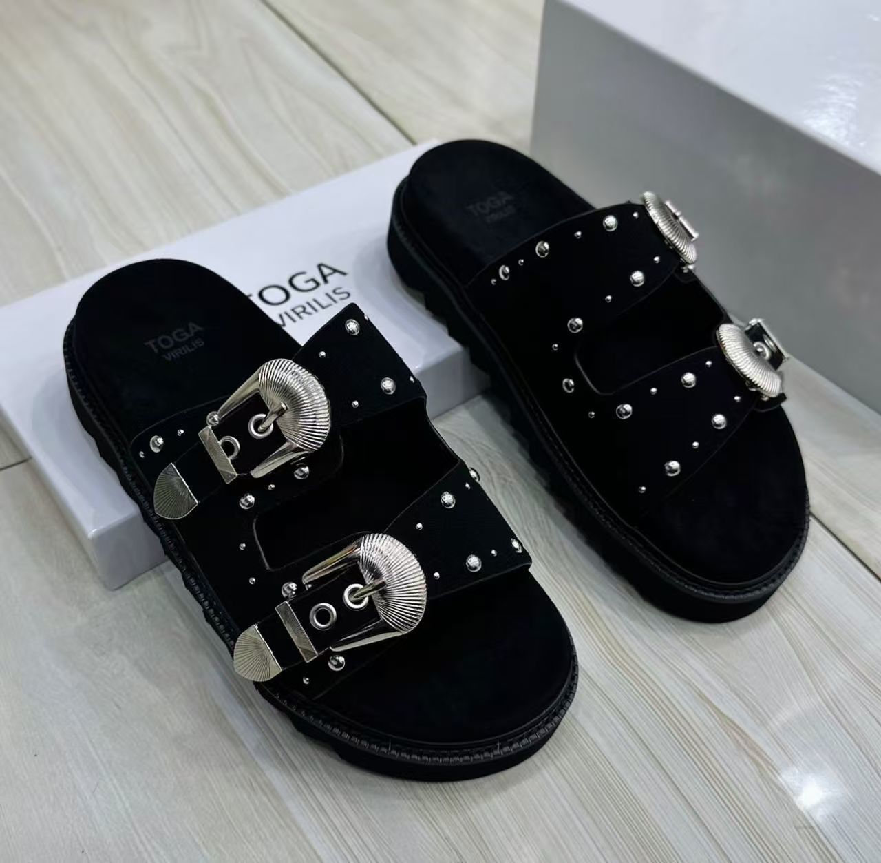Rivet Studded Women Clogs Plat - Women'S Fashion Edgy recensie en prijs