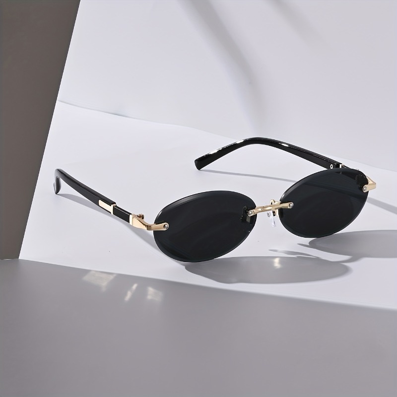 Sexy Small Oval Punk Sunglasse - Women'S Fashion Eyeglass Frames recensie en prijs